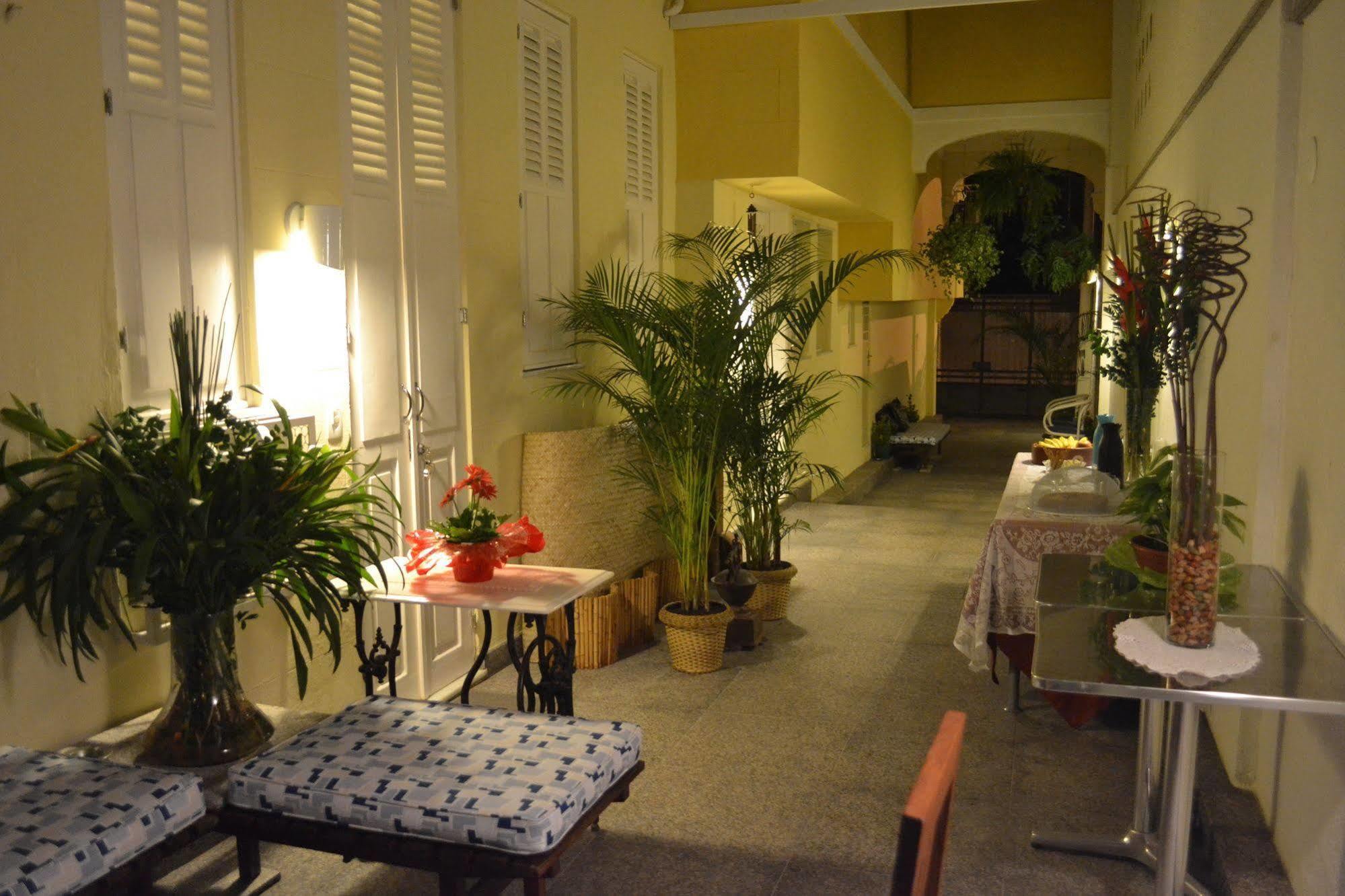 Casa Amarela - Zona Sul 2*